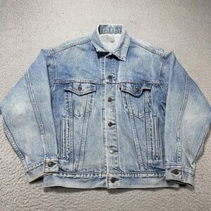 Vintage Levis Jacket Mens Small Blue 70507 Trucker Denim Light Wash Made USA